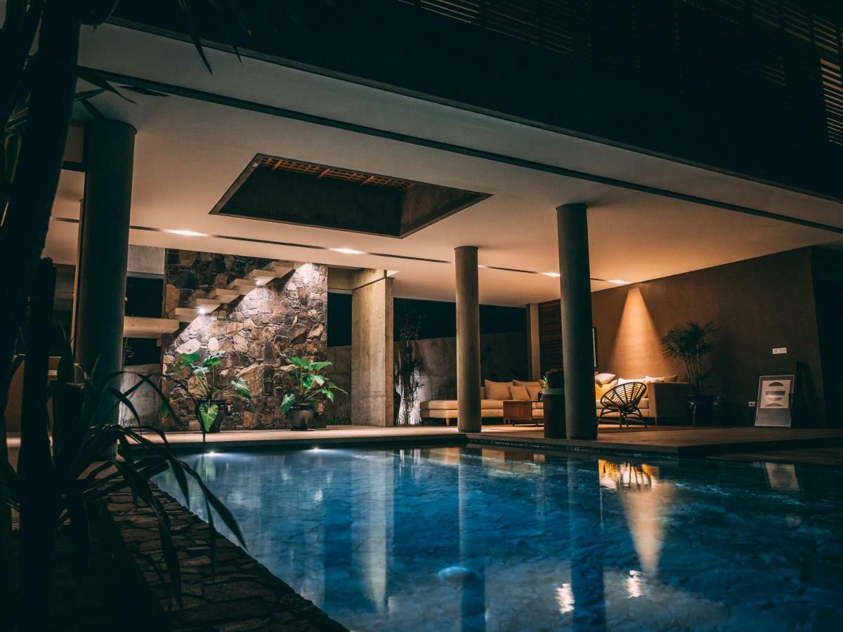 Villa Strata Kuta  Exteriör bild